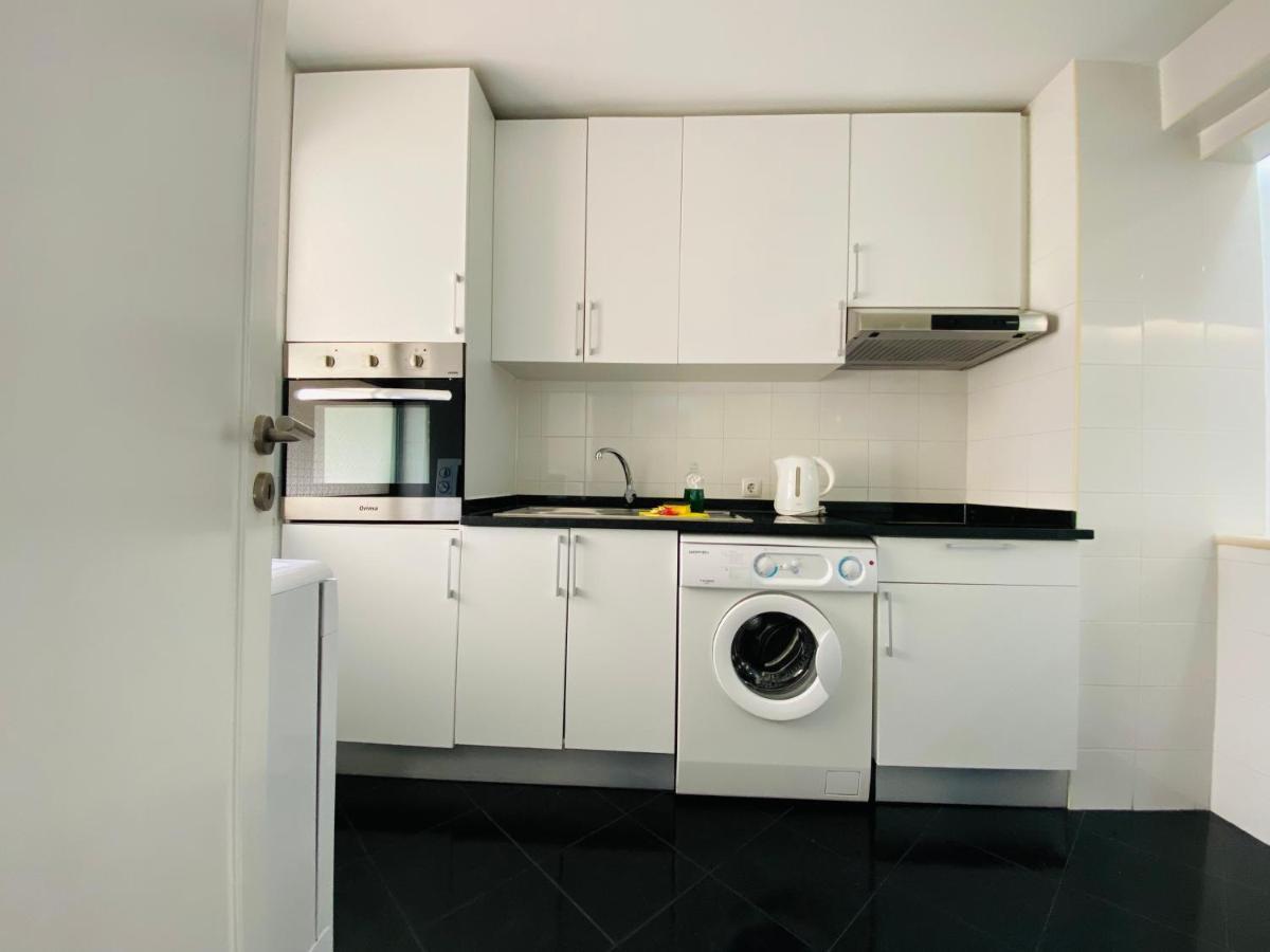 Apartamentos Poente Da Aldeia อัลบูเฟรา ภายนอก รูปภาพ